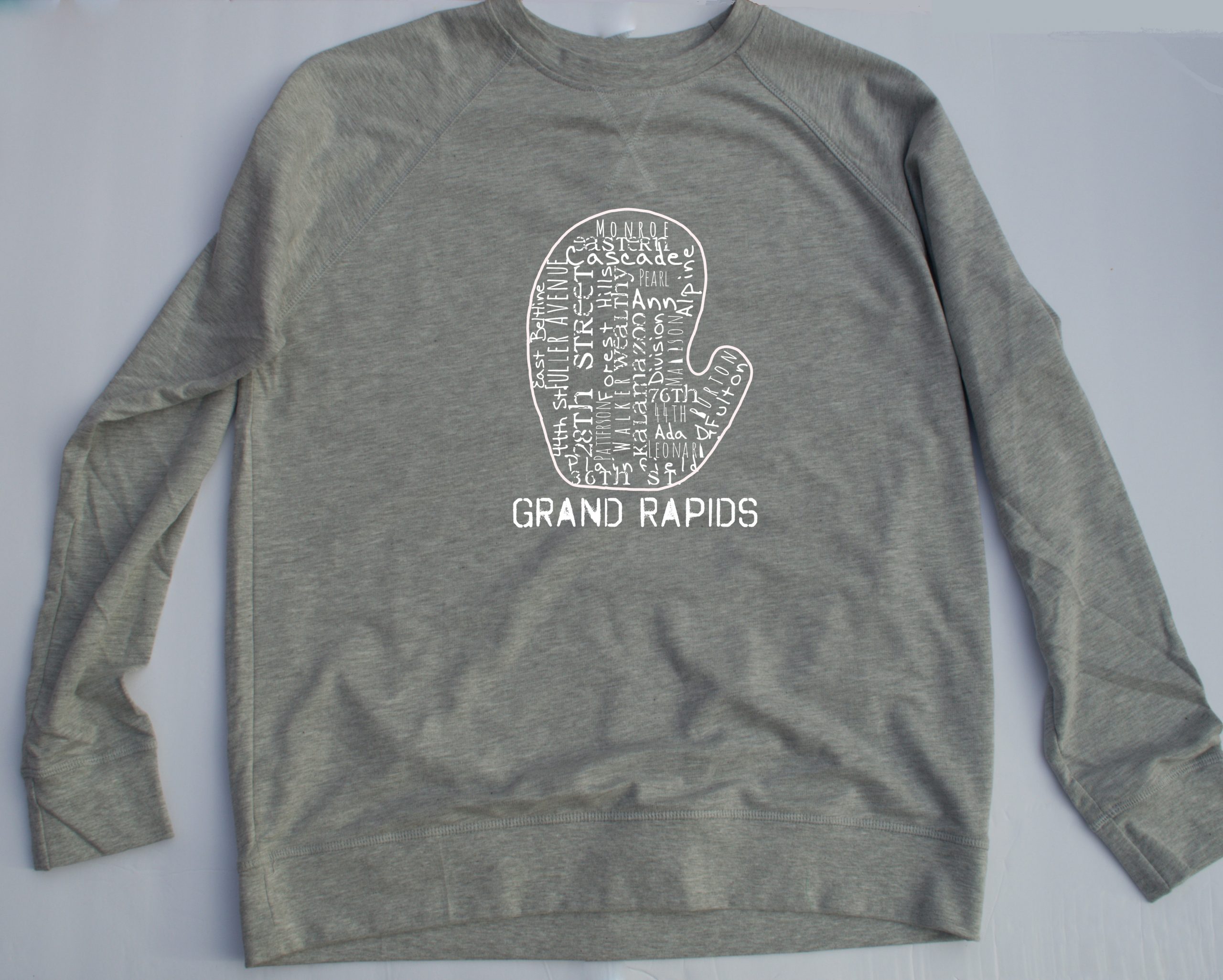 gray heather raglan GR street words